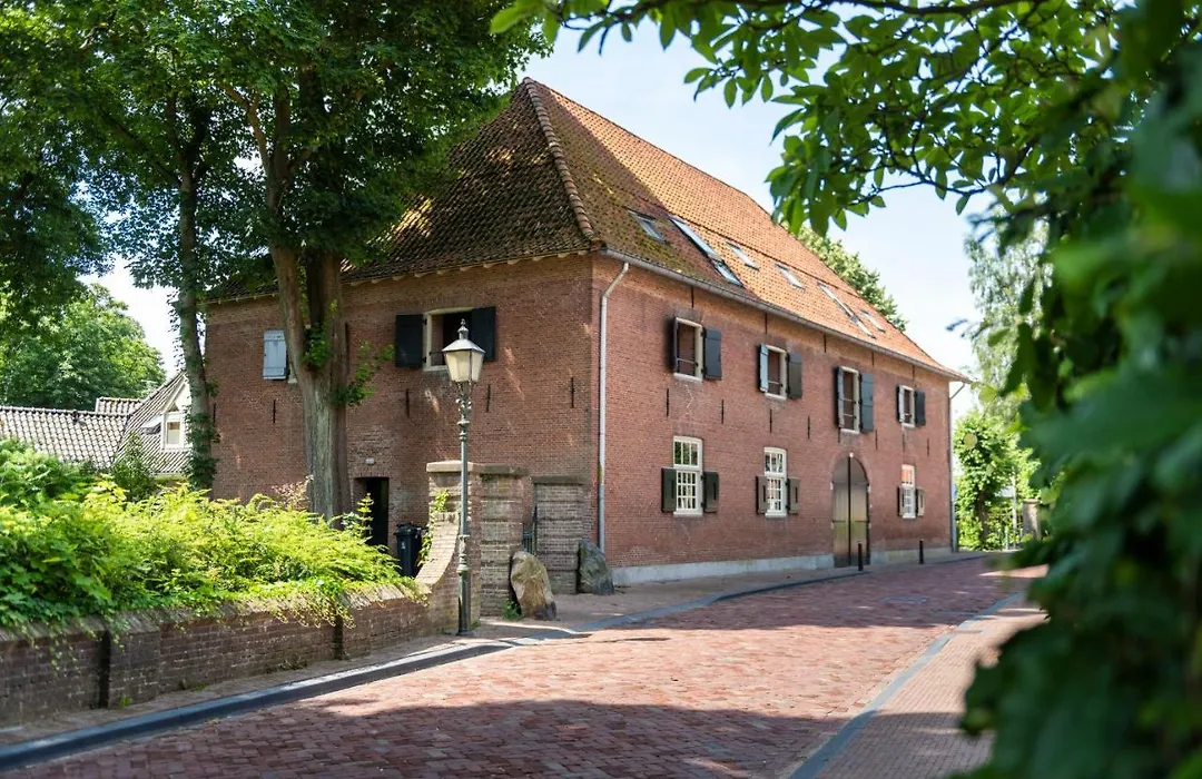 Hotel Napoleonschuur-1